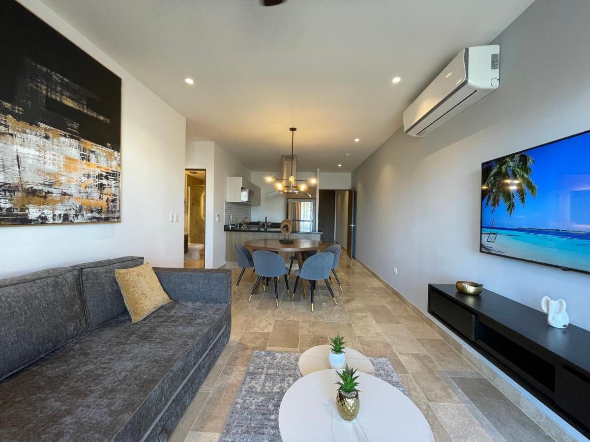 New & Equipped Apartment Steps From The Beach With Pool Jacuzzi By Yeah Playa del Carmen Bagian luar foto